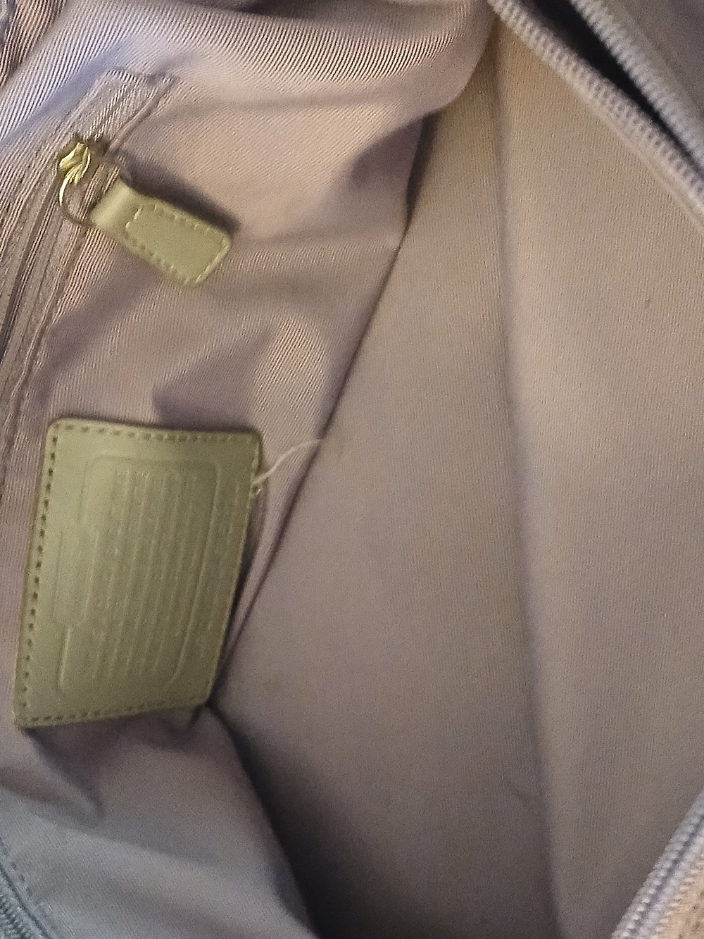 Vintage Coach F15120 Penelope Signature line - Gray. Gently Used Good Condition - Picture 10 of 10